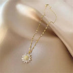 1PCS stainless steel Necklace Ladies Light Luxury Style Flower Pendant Inlaid Zirconia Titanium Steel Chain Holiday Jewelry