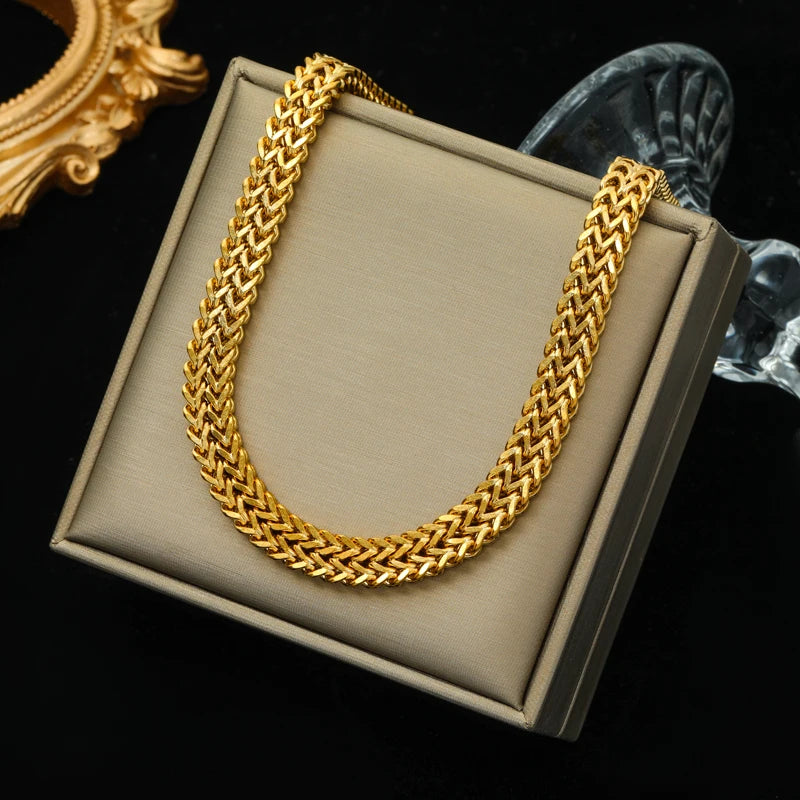 EILIECK 316L Stainless Steel Waterproof Chain Necklace Minimalist Metalic Texture 18K PVD Plated Collar Necklace Jewelry Gift