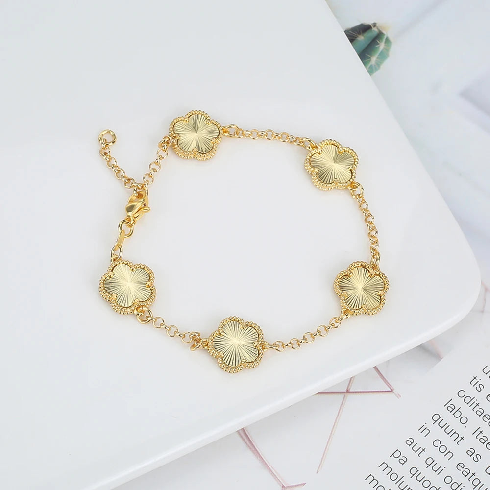Hot Sale 14 Colors Five-Leaf Flower Set Bracelet Necklace Classic Simple Women Jewelry Set Suitable For Daily Party Wear Clover