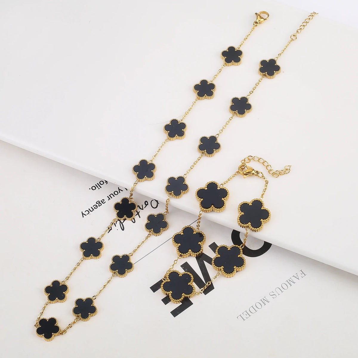 New Creative 4Pcs Stainless Steel Five Leaf Flower Bracelet Necklace Earrings Rings Set For Women Fashion Party Jewelry Clover