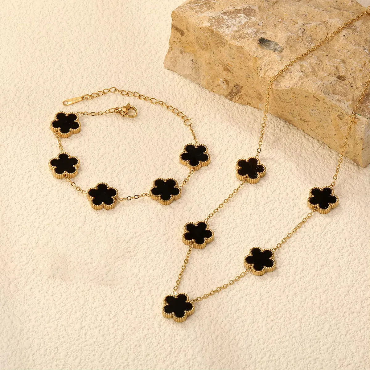 Bracelet necklace, stainless steel five-leaf clover jewelry set, classic women's new fashionable jewelry five-leaf clover