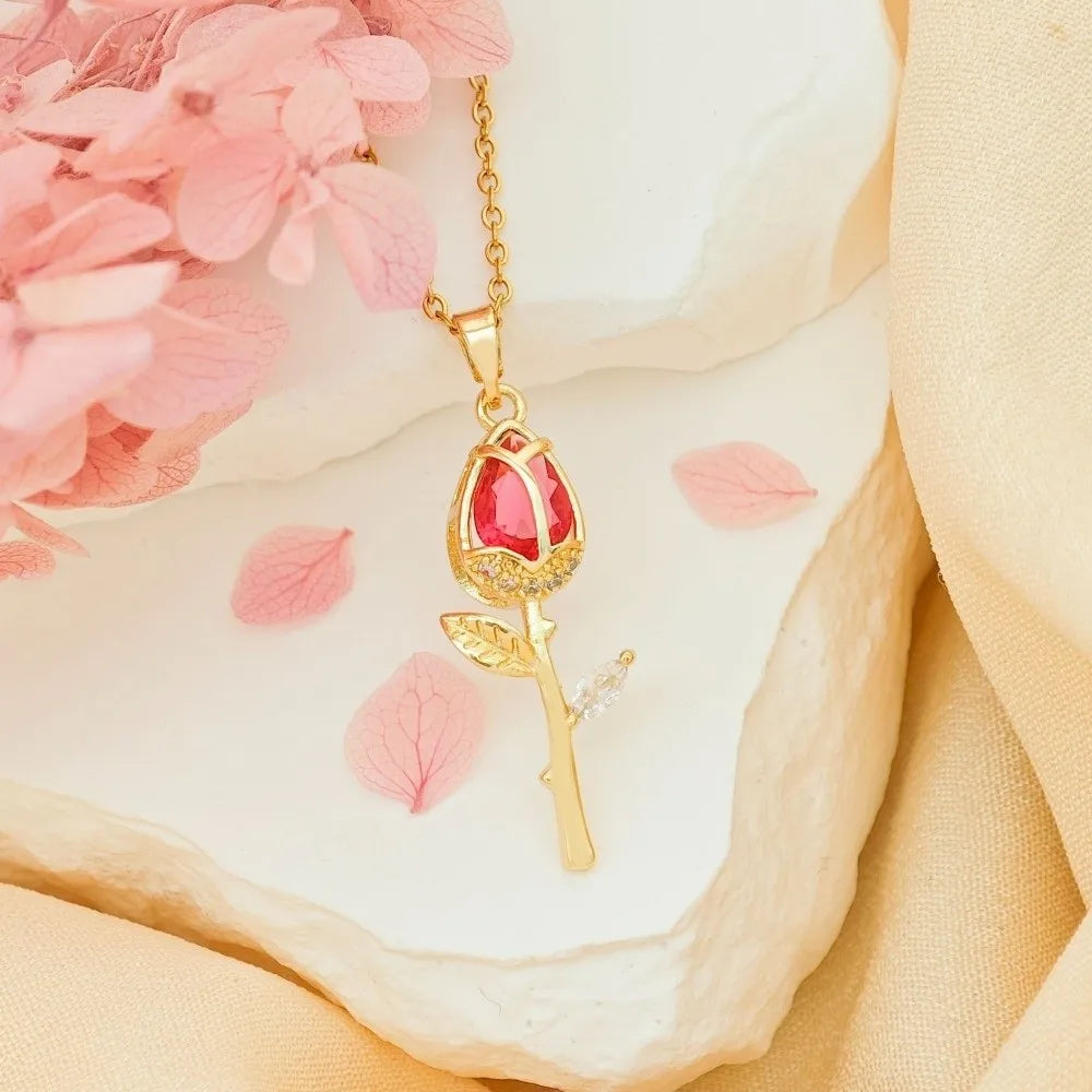 Elegant Tulip Flower Pendant Necklace Minimalist Sweet Style Zircon Pendant Layered Trendy Design Stainless Steel Choker Wedding