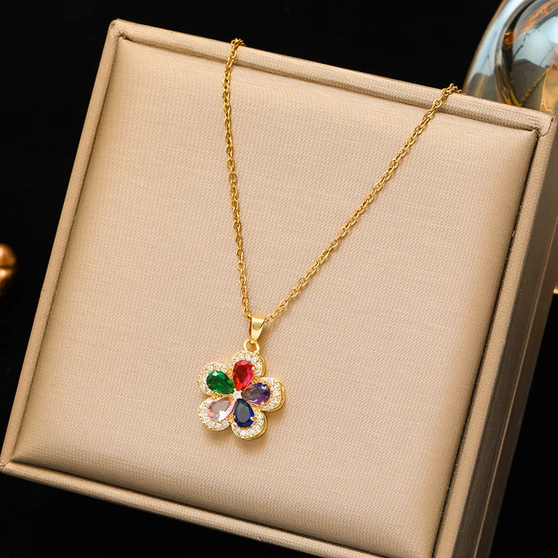 EILIECK 316L Stainless Steel Green Cubic Zircon Flower Pendant Necklace for Women Luxury Temperament Neck Chain Fashion Jewelry