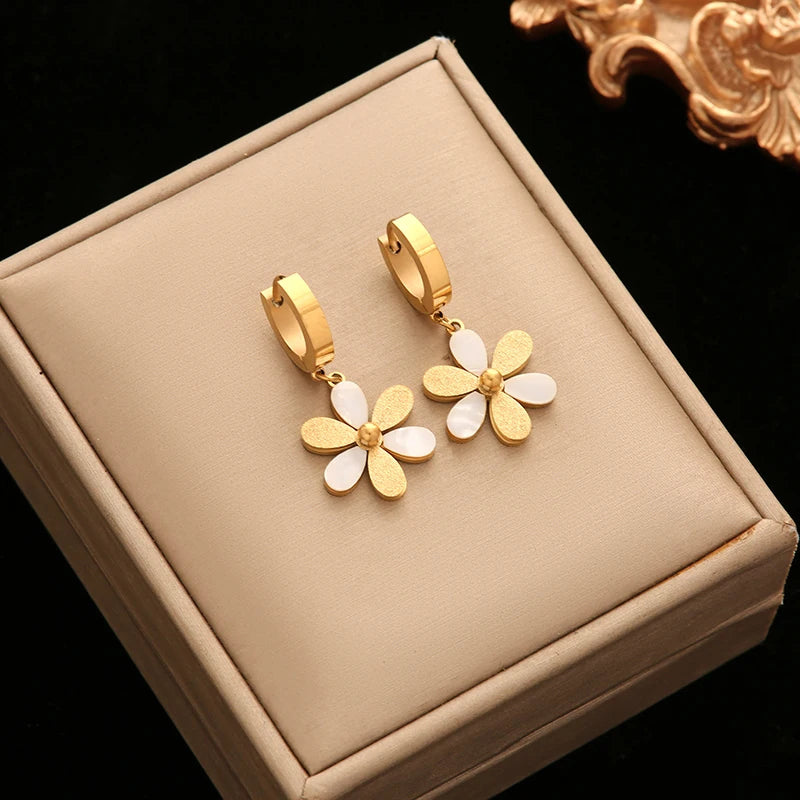 EILIECK 316L Stainless Steel Cute Flower Necklace Earrings Fashion Exquisite Waterproof Jewelry Set For Women Girl Charm Gift