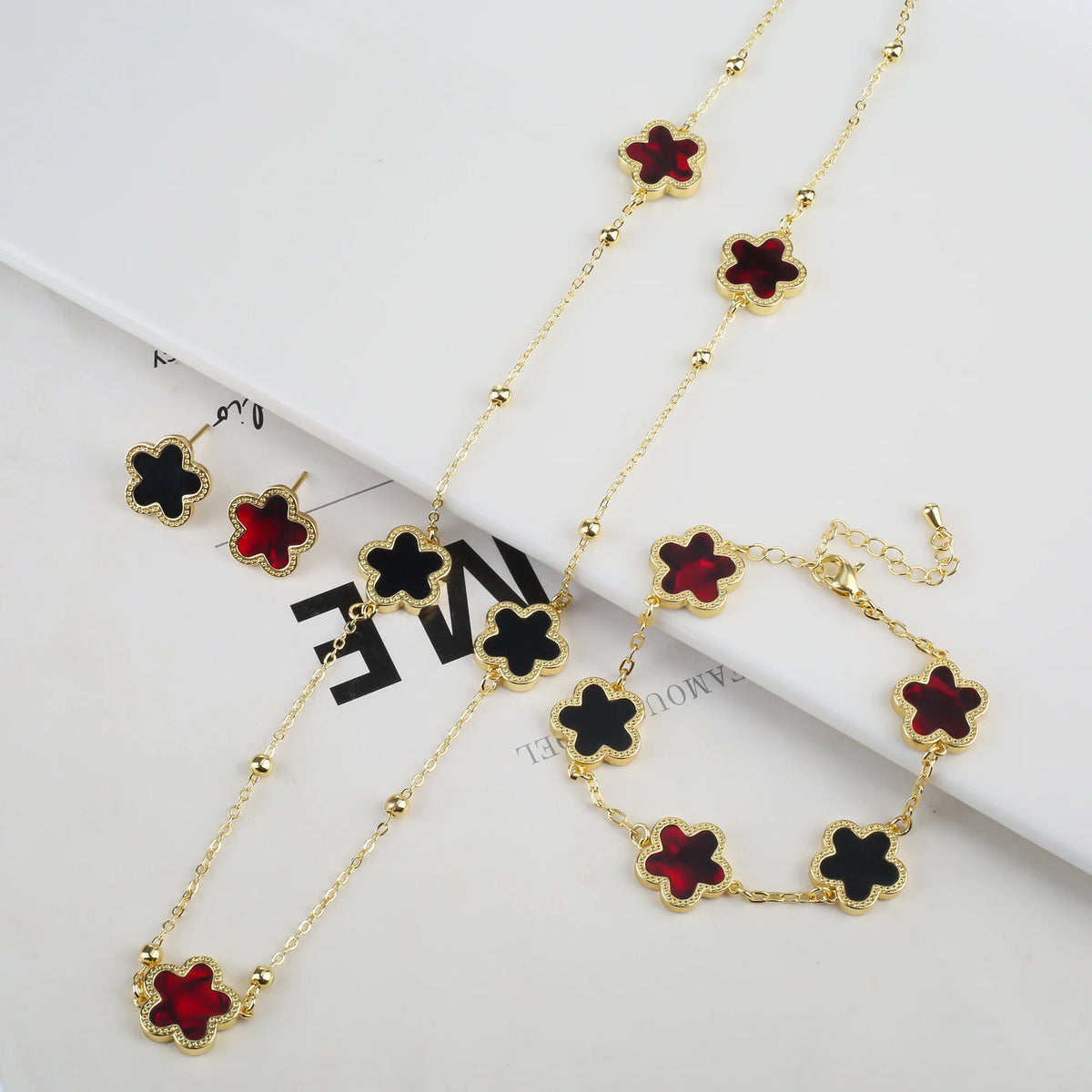 New Sweater Chain Five Point Star Creative Plant Plum Blossom Jewelry Set Shell Simple Bracelet/Necklace/Earrings Women's Clover
