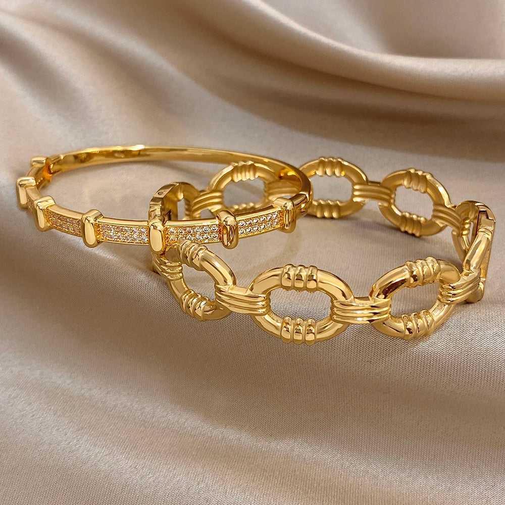 ChooseMe Looped Hollowed-Out Gold-Color Functional Buckle Cuff Bangle