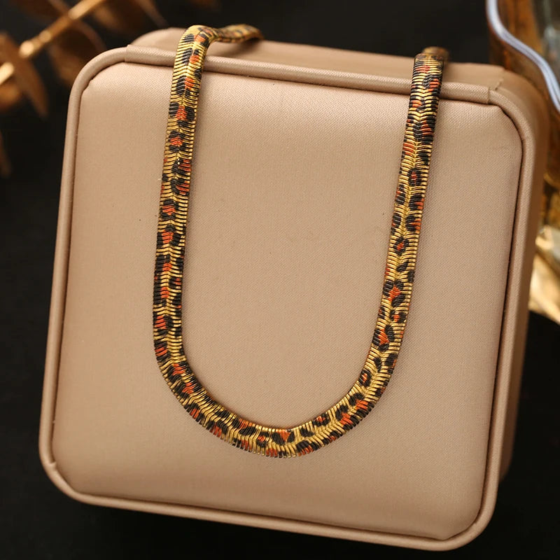 EILIECK Stainless Steel Handmade Fashion Chain Necklace For Women 18K Gold PVD Plated Rust Proof Textured Unisex Jewelry Gift