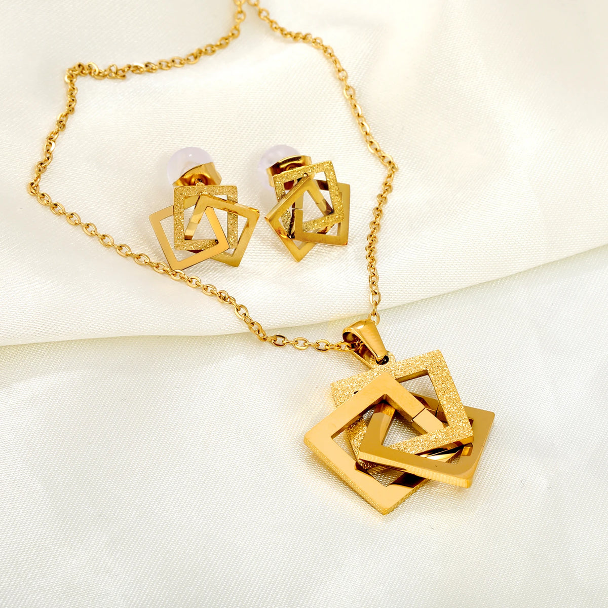 LUXUKISSKIDS Golden Waterproof Jewelry Sets Stainless Steel for Woman Wedding Party Accessorires Fashion Necklace Earrings Set