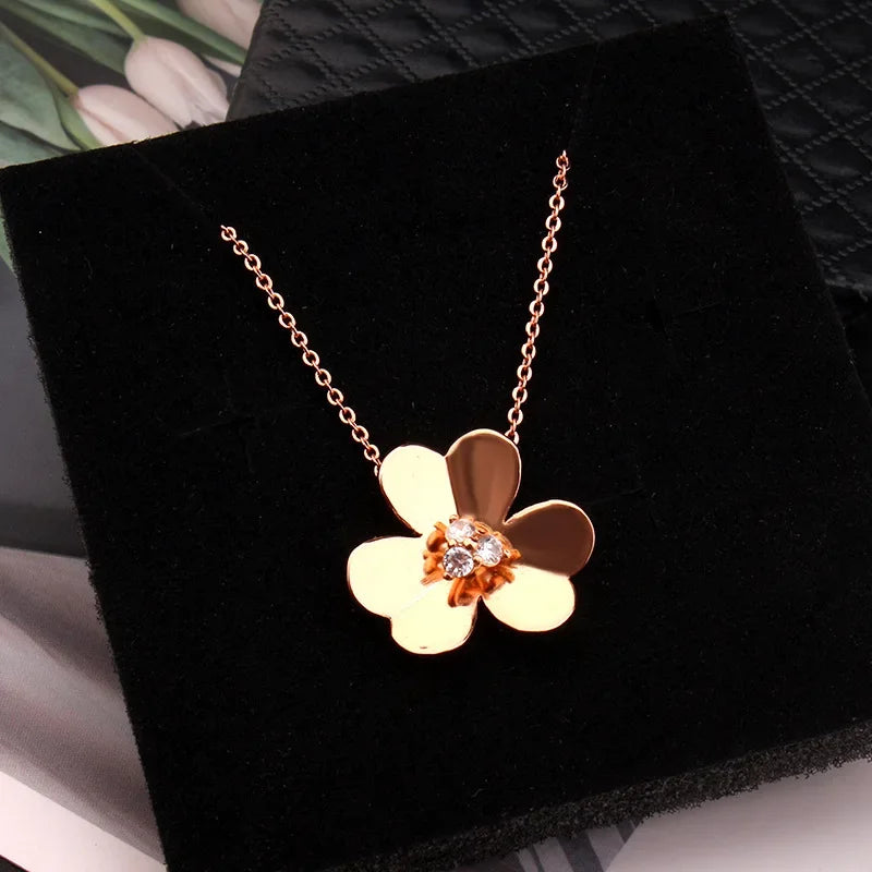 Luxury Flower Geometry Cubic Ziron Engagement Necklace Bridal Stud Jewelry copper Lady Gift Lovely