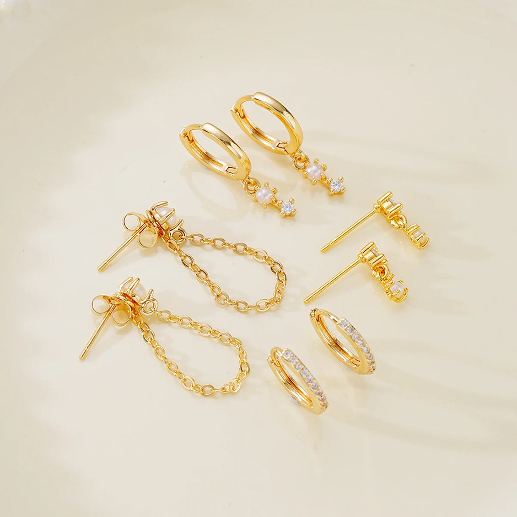4 Pièces Boucles d'oreilles plaqué or avec zircon pour femmes, ensemble de bijoux fantaisie en cuivre pour cartilage, piercing, cadeau pour fête et usage quotidien