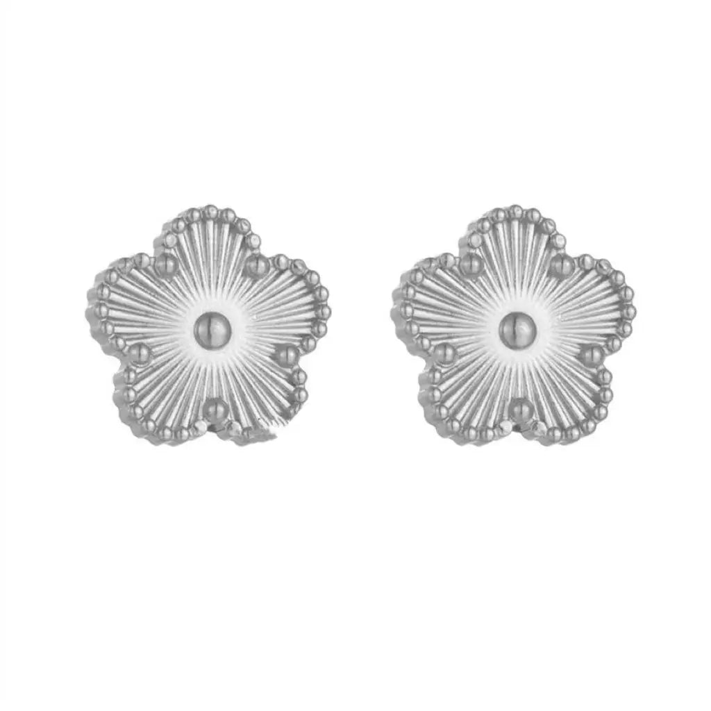 Hot Selling High-Quality Plum Blossom Plant Metal Five Leaf Flower Bracelet Necklace With Double-Sided Y2K Style Clover