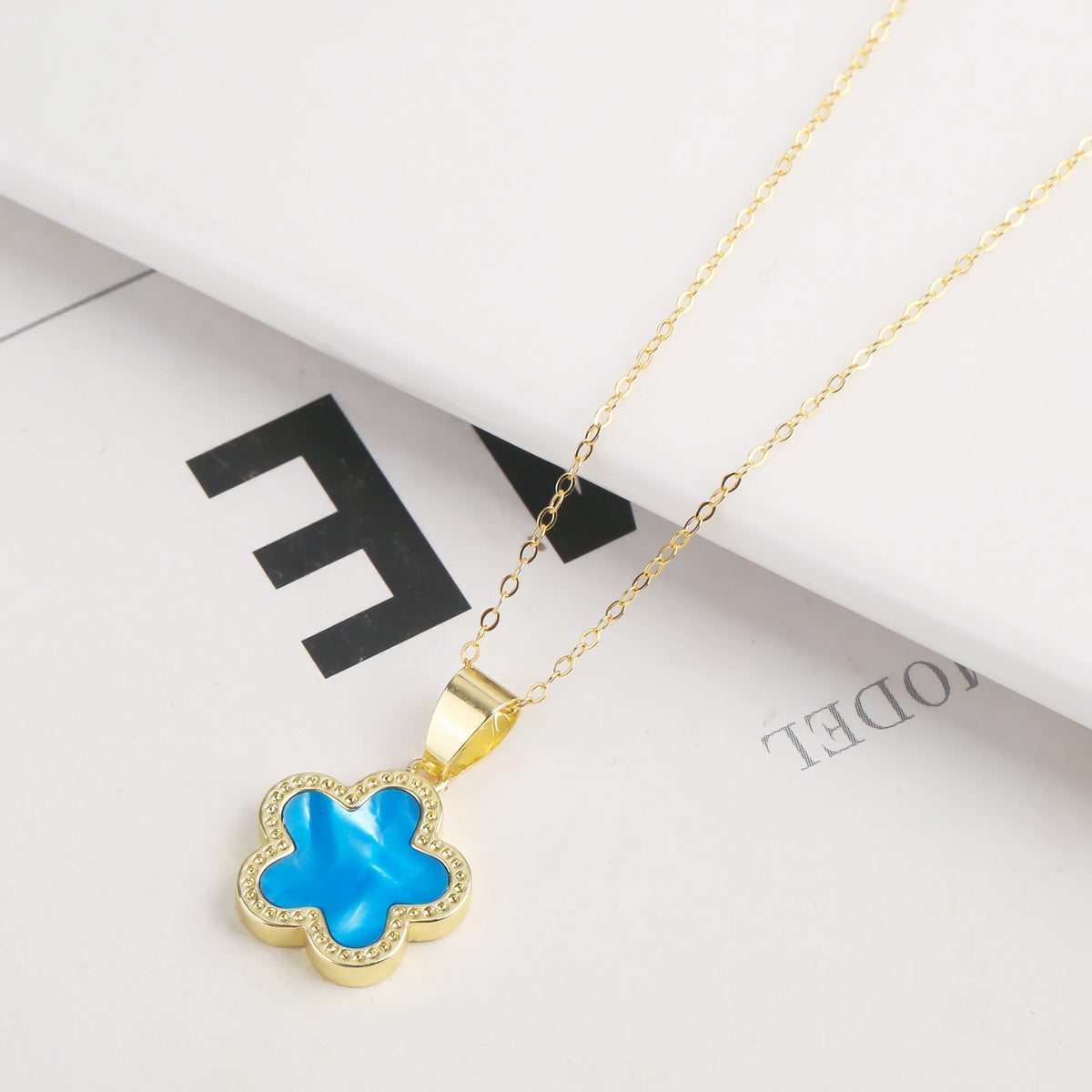 6-Color Plum Blossom Five Point Star Jewelry Set Cute Plant Five Leaf Flower Shell Gift Bracelet Necklace Earrings Woman Clover