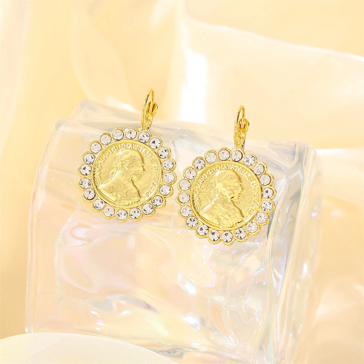 Moroccan Women's Necklace & Earrings Set Coin Design with Rhinestone Accents French Vintage Style for Weddings Banquets
