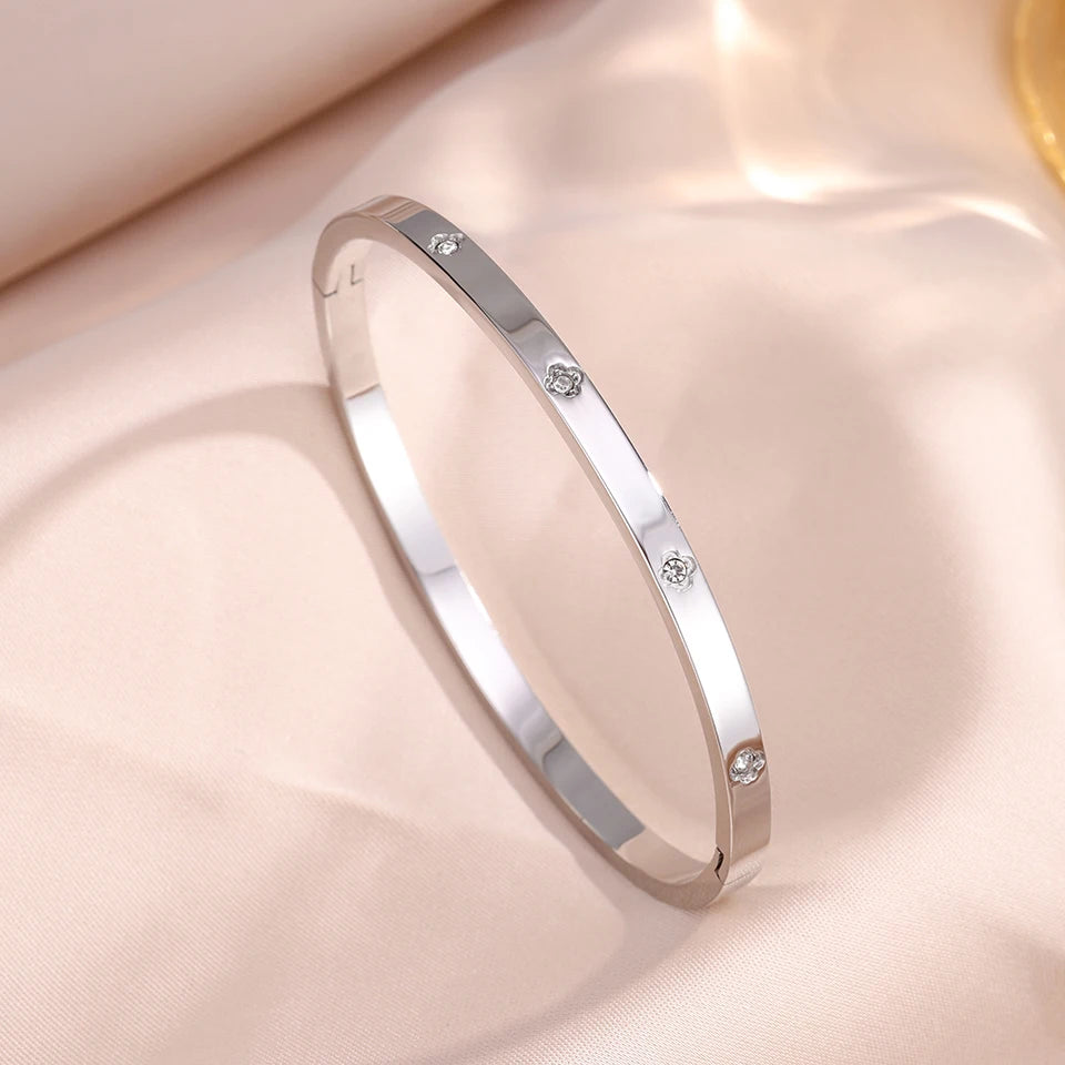 Yupsk 4/1Pcs Inlaid Zircon Stainless Steel Stackable Bracelet Delicate Flower Design Bangles Women's Fashion Versatile Jewelry