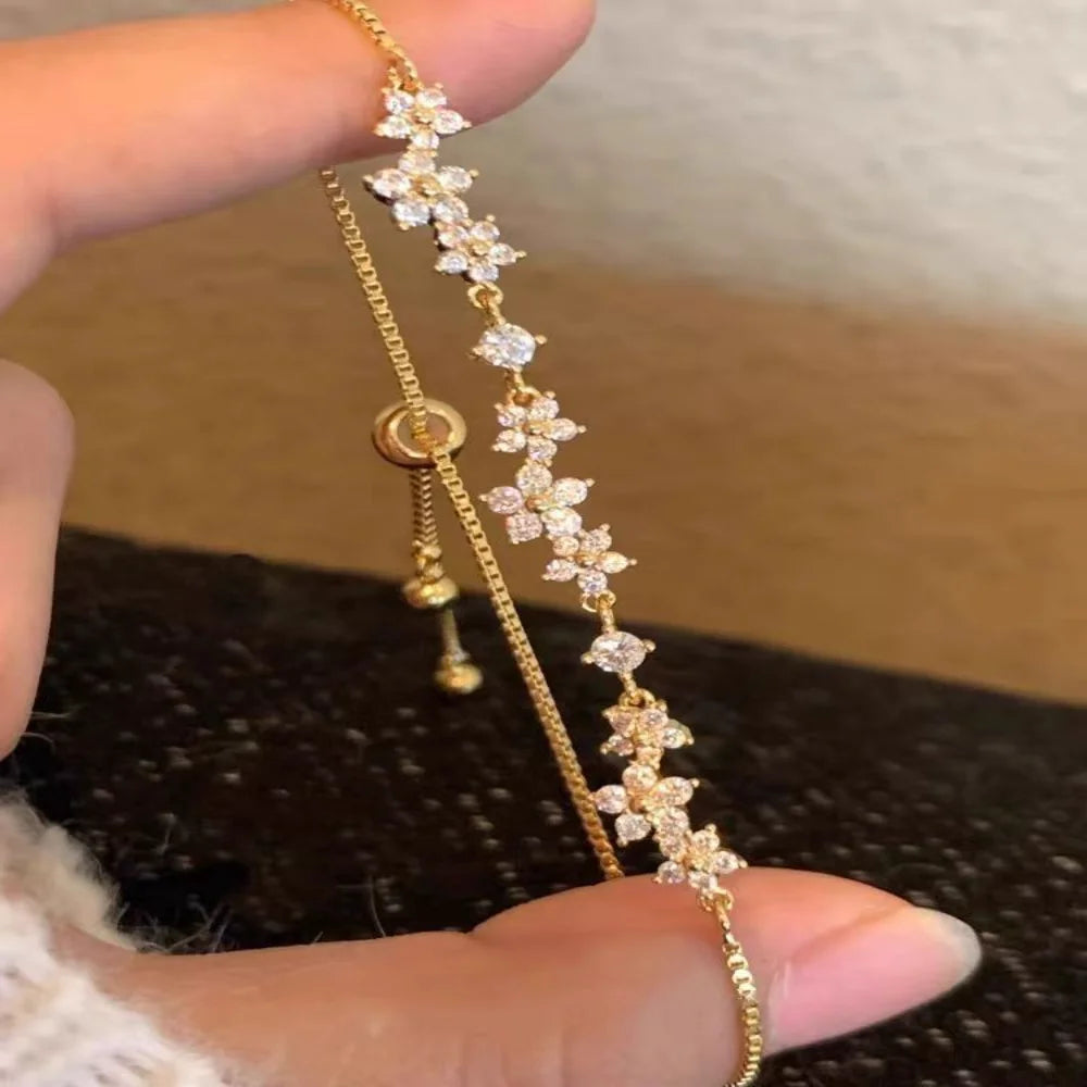 ChooseMe Handmade Sparkling Zircon Flower Alloy Bracelet