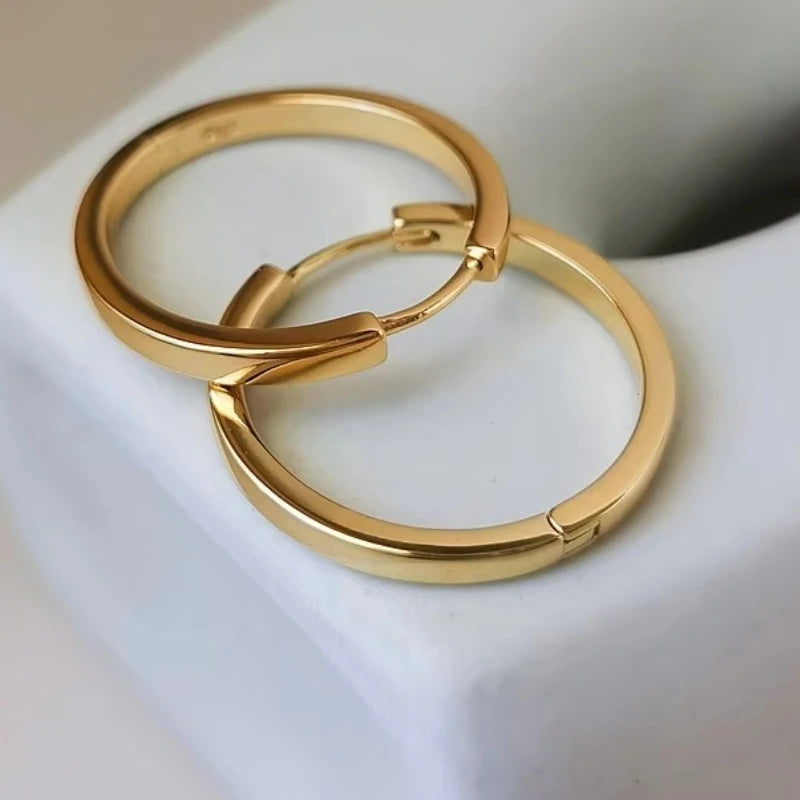New Fashion Classics Simple Big Round Hoop Earrings for Women Circle Girls Shiny Delicate Party Womens Jewelry New Arrival