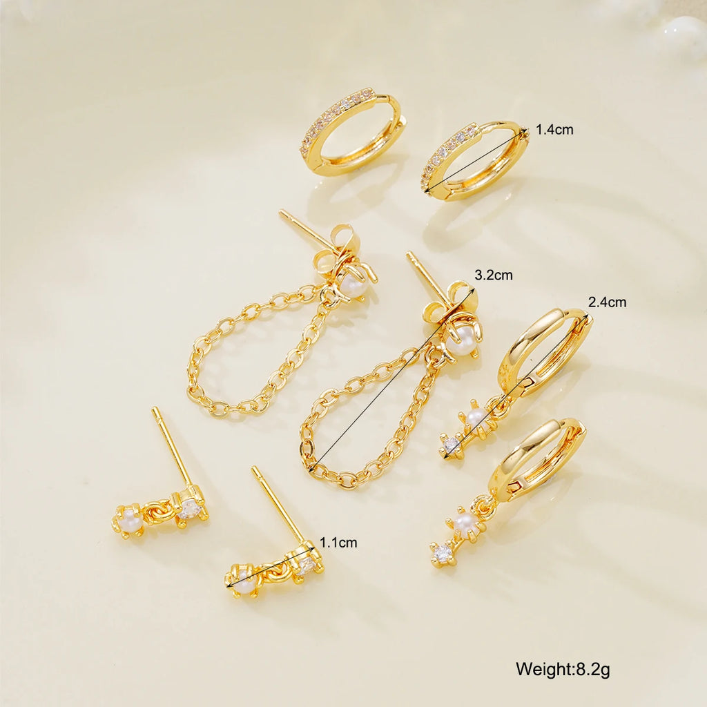 4 Pièces Boucles d'oreilles plaqué or avec zircon pour femmes, ensemble de bijoux fantaisie en cuivre pour cartilage, piercing, cadeau pour fête et usage quotidien