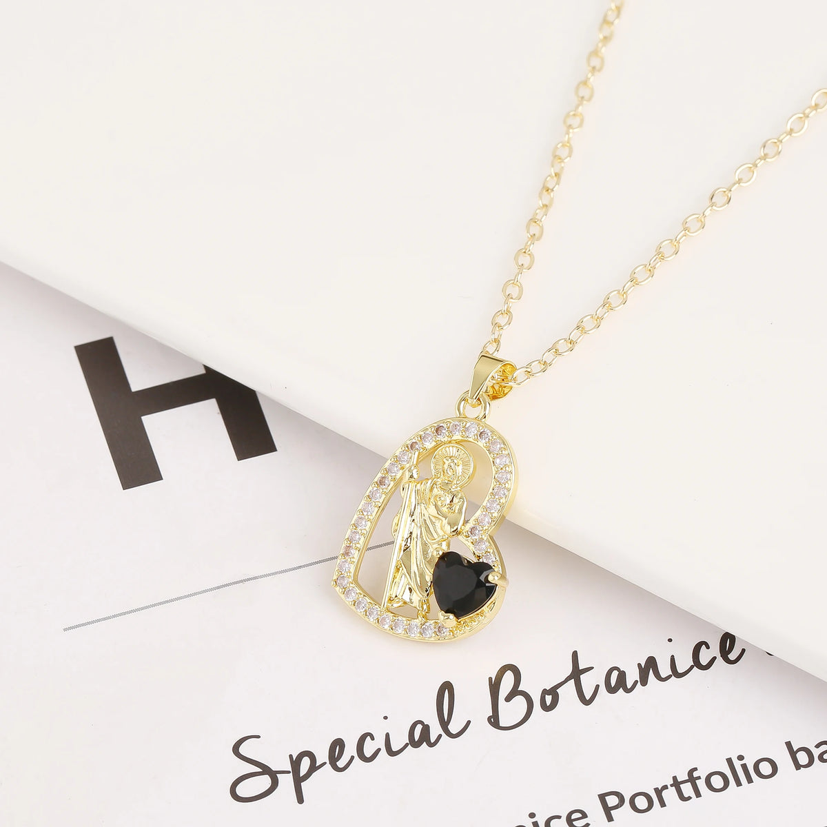 Heart Shaped Religious Madonna Zircon Crystal Jewelry Set Bracelet Necklace Earrings Copper Women's Retro Jewelry New Design