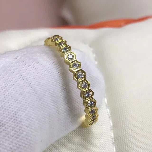 ChooseMe Classic Gold-Plated Honeycomb Diamond Wedding Ring